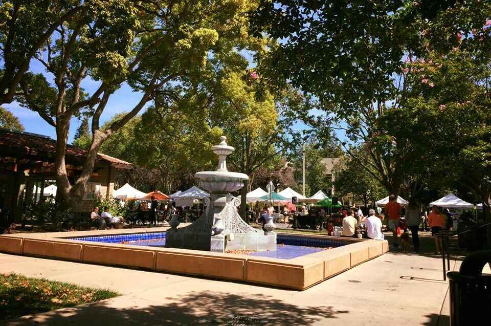 santa clara farmers market fountain