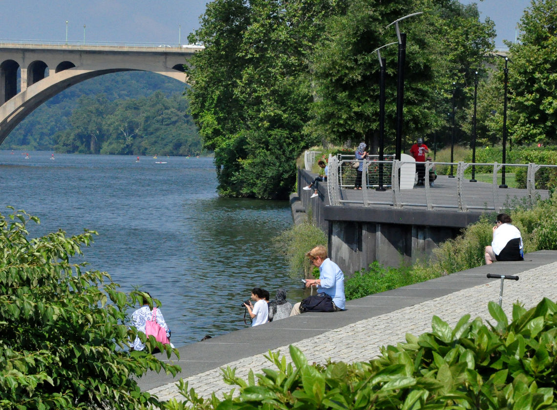 Georgetown Waterfront Park - 8